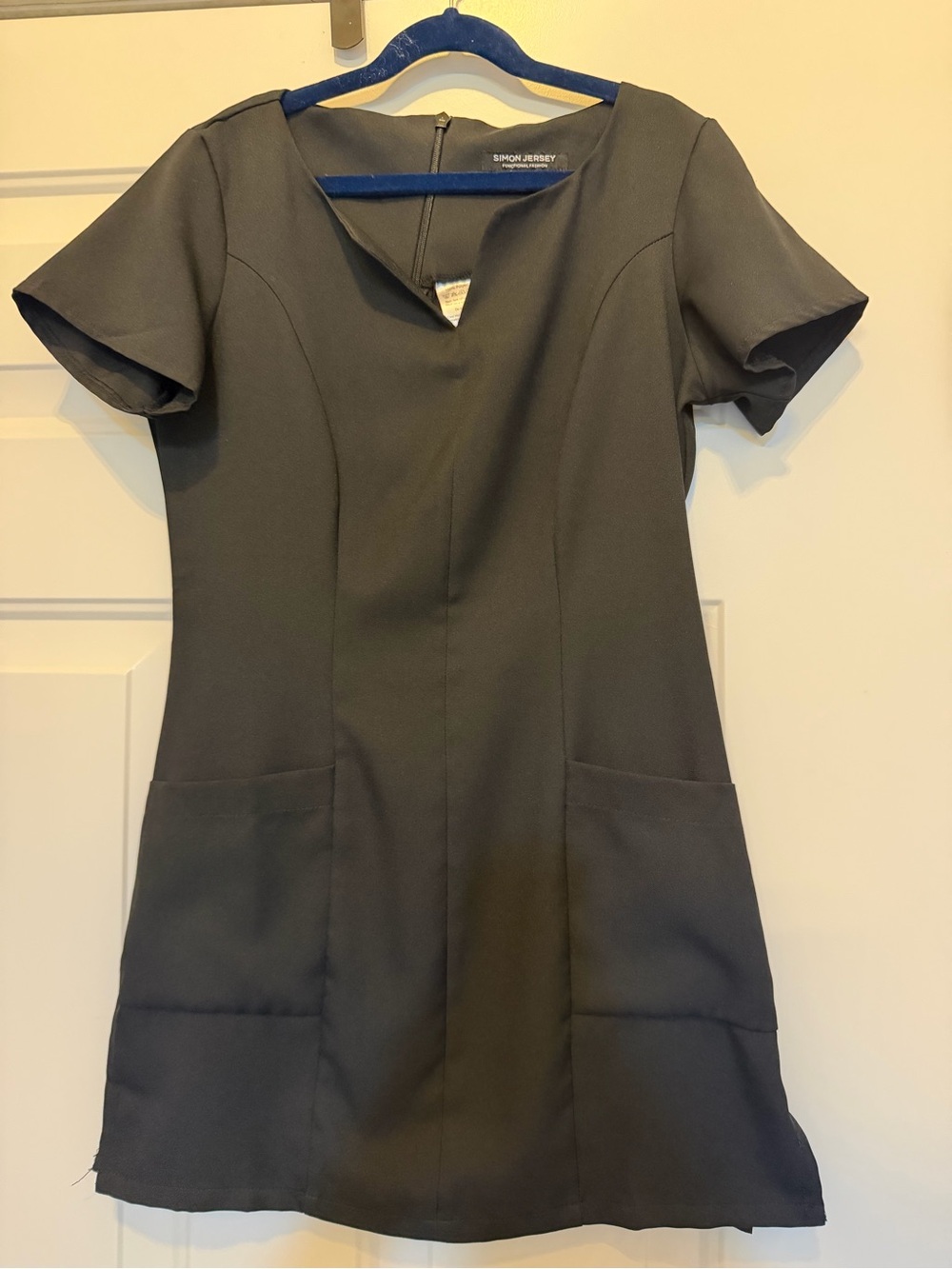 Black Short Sleeve scrubs beautician tunic xs